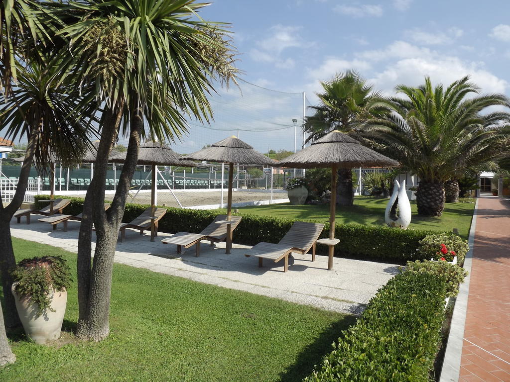 Bed & Breakfast Venezia Марина ди Карара Екстериор снимка